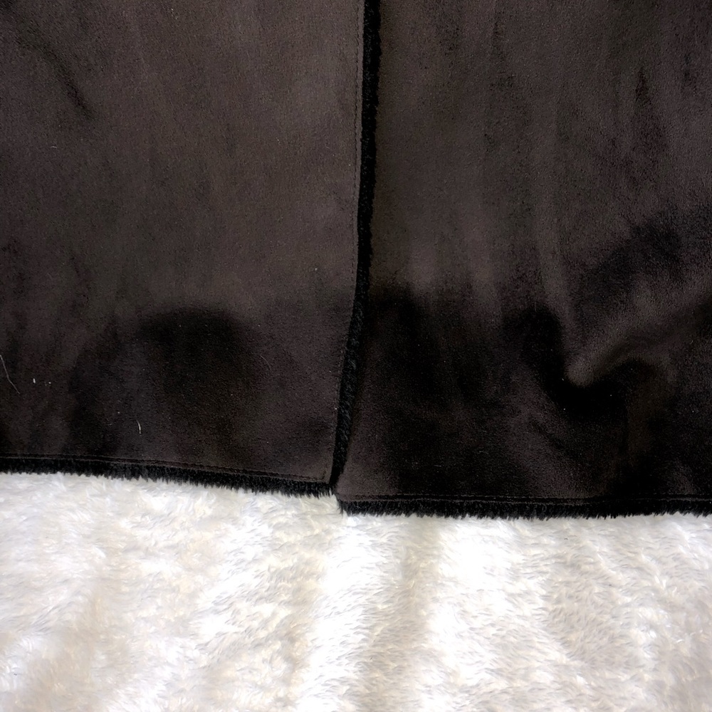 Gorgeous Mint Condition Long Fully Lined Bernardo - image 8